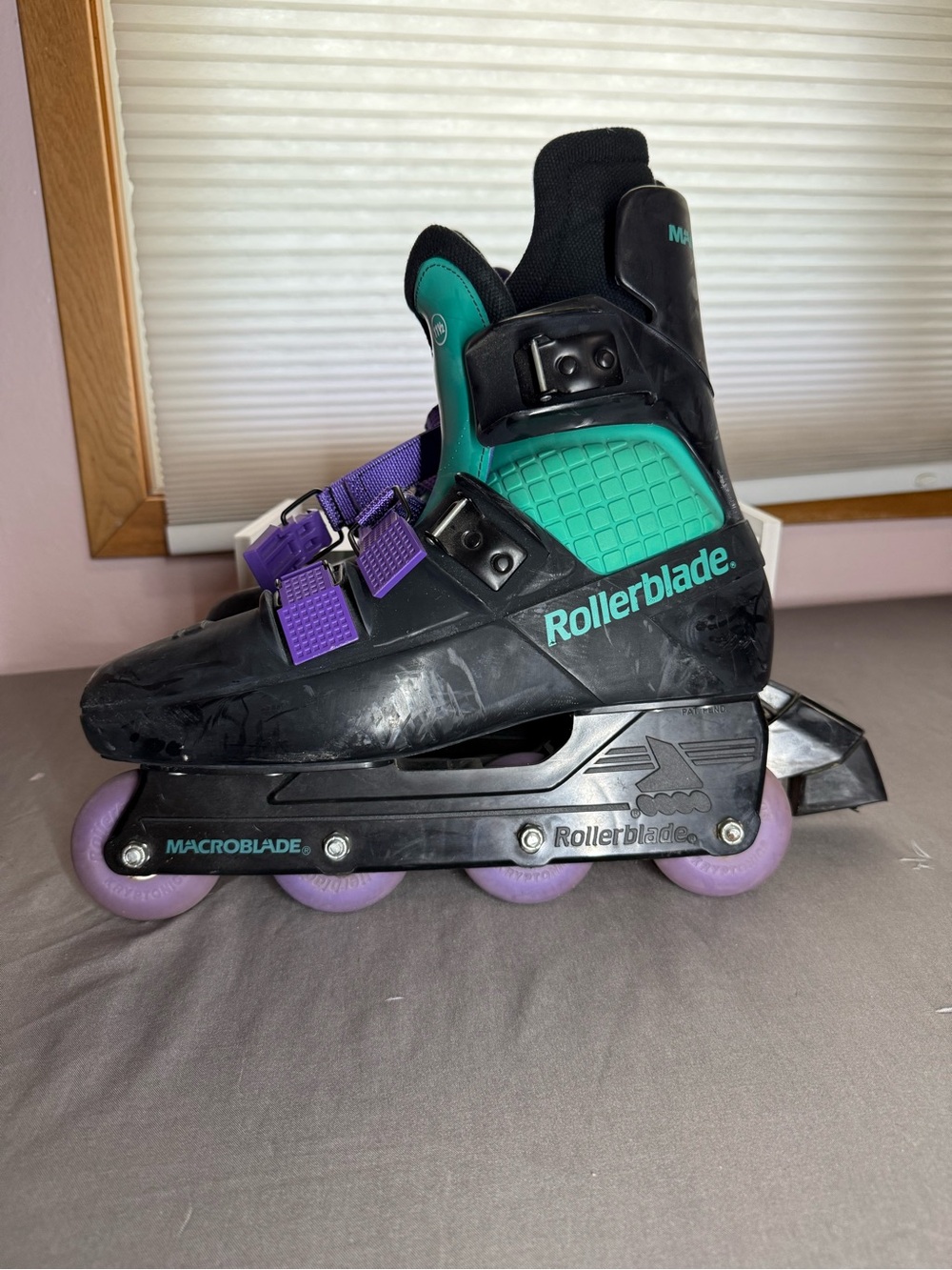 Rollerblade Men’s Black & Teal Inline Skates with Purple Accents